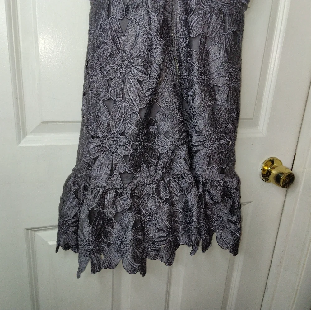 SAYLOR Alayna Lace Dress in Shark Size XS - Picture 10 of 16